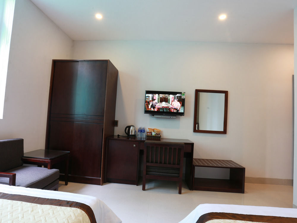 Valentine Hotel Da Nang Exterior photo